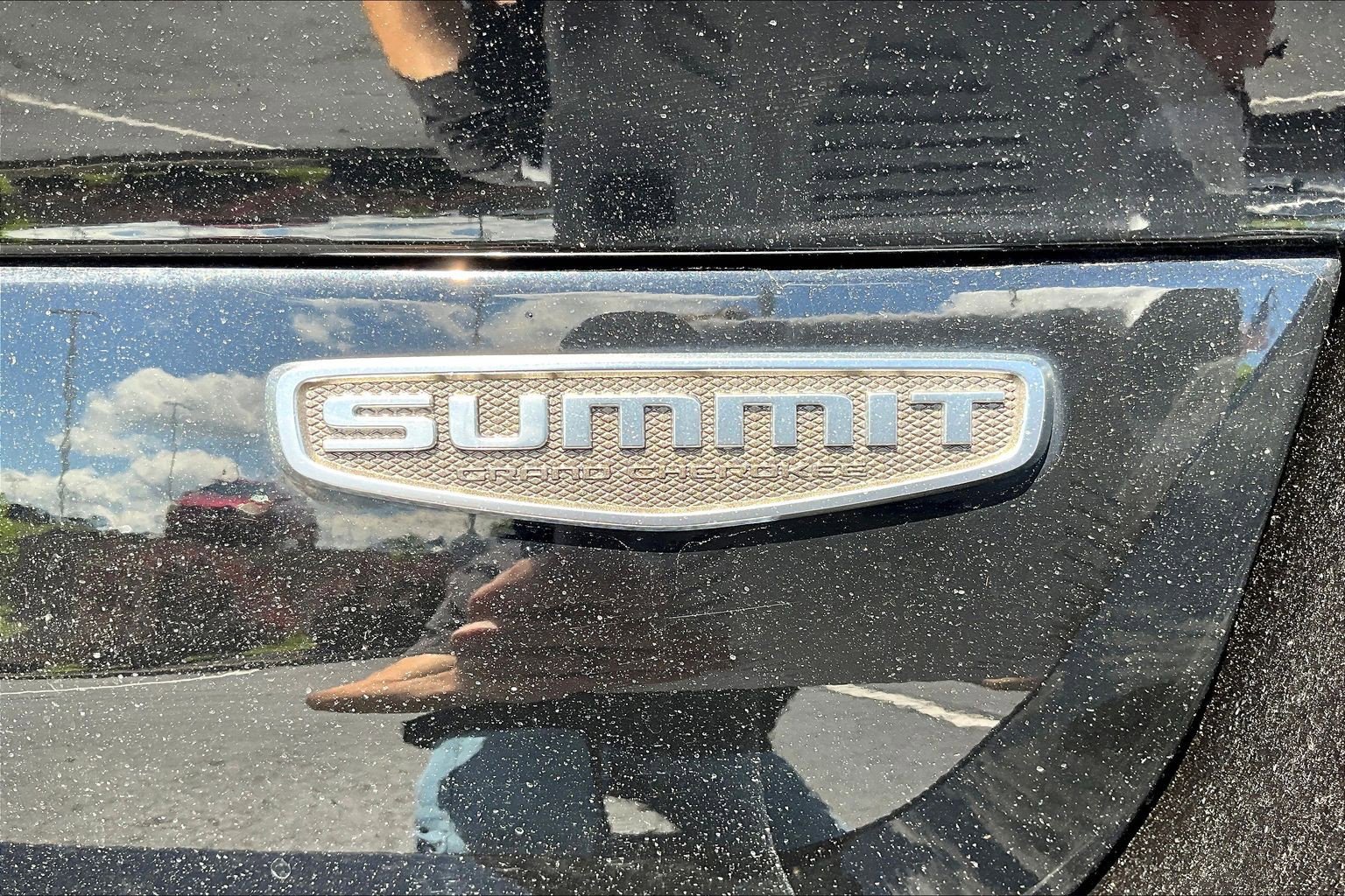 Used 2021 Jeep Grand Cherokee L Summit AWD/4WD image 24