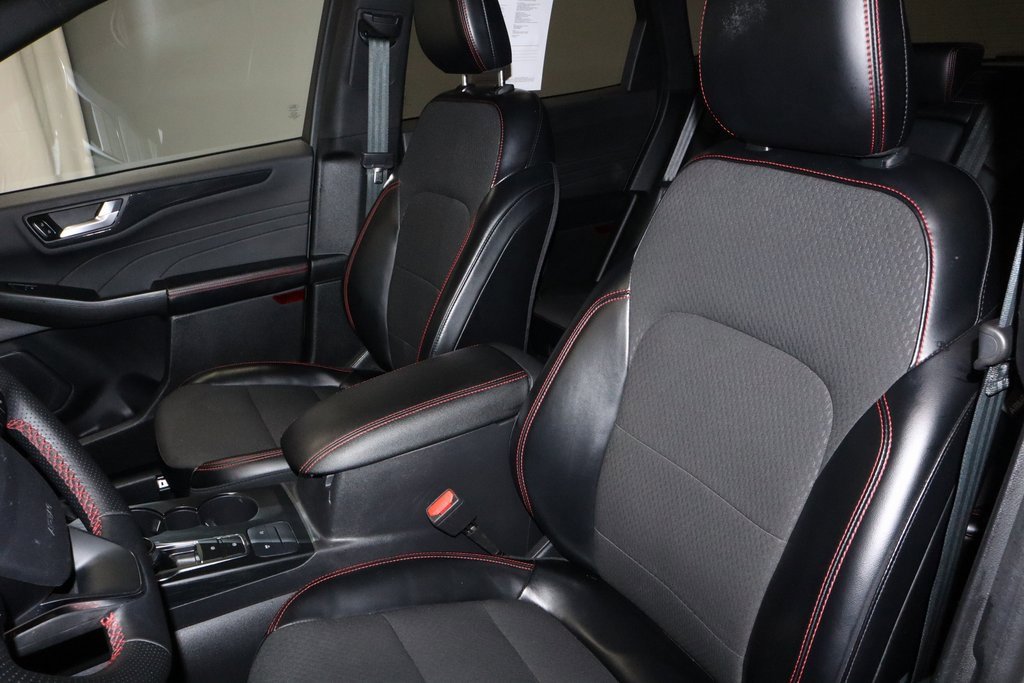 Certified 2024 Ford Escape ST-Line image 25