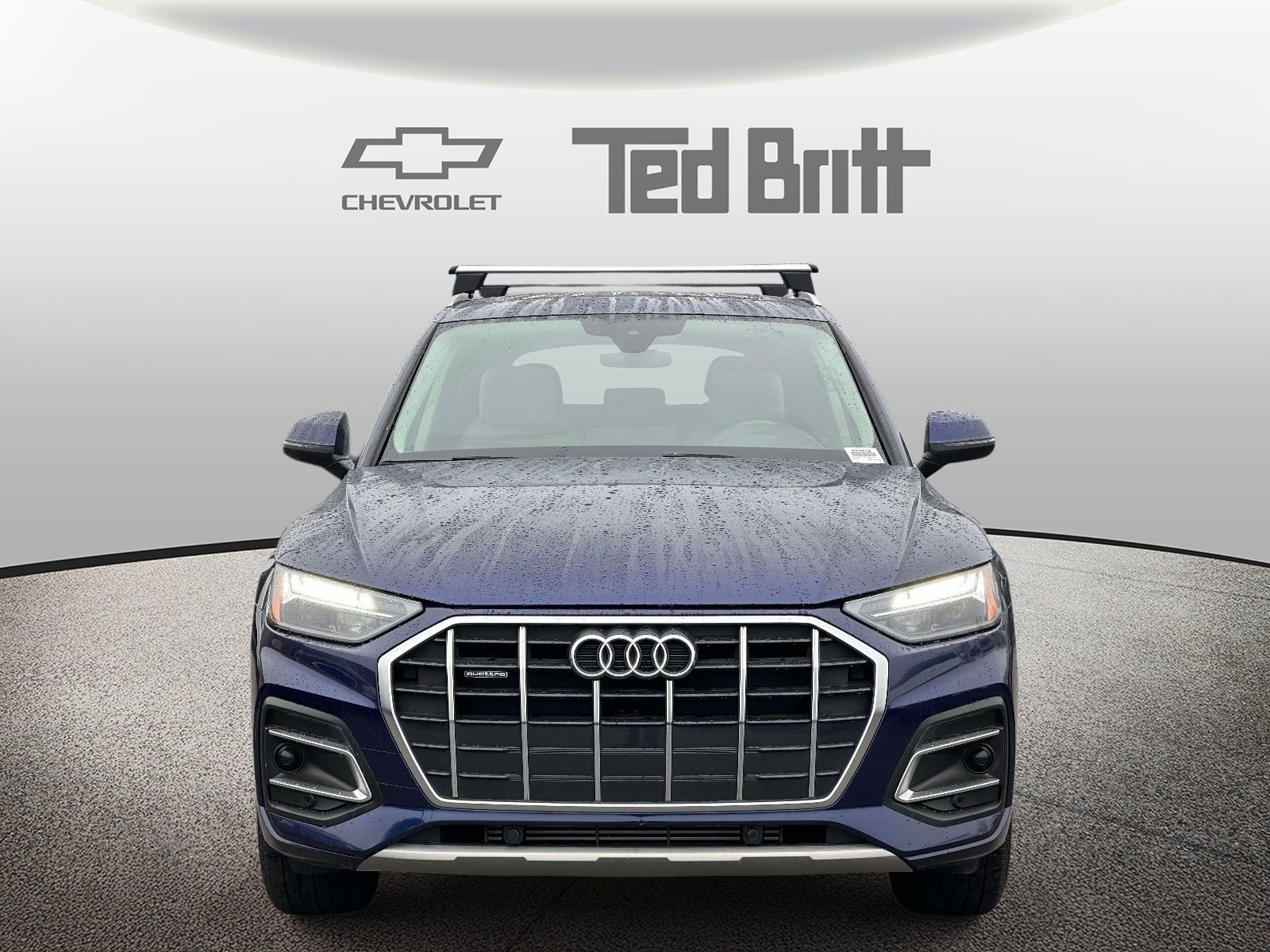 Used 2022 Audi Q5 2.0T Premium AWD/4WD image 2