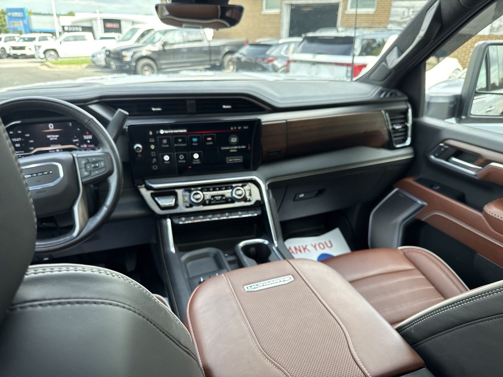 Used 2024 GMC Sierra 3500 Denali Ultimate AWD/4WD image 21