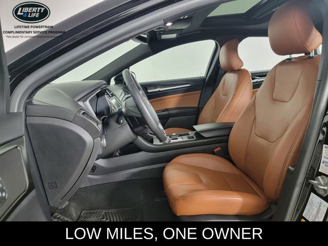 Used 2019 Ford Fusion Titanium AWD/4WD image 13