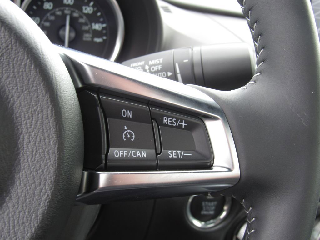 Used 2021 MAZDA MX-5 Miata RF Grand Touring RWD image 19