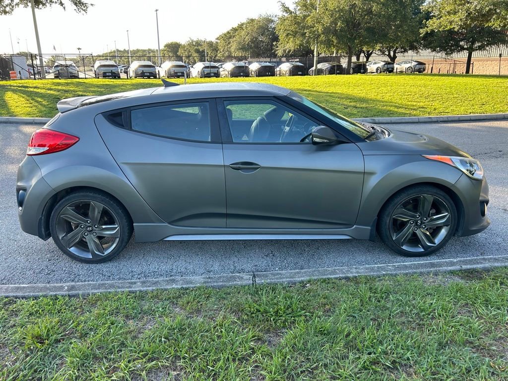 Used 2015 Hyundai Veloster Turbo FWD image 7