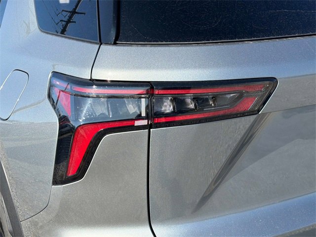 New 2026 Chevrolet Equinox LT w/ Convenience Package II image 11