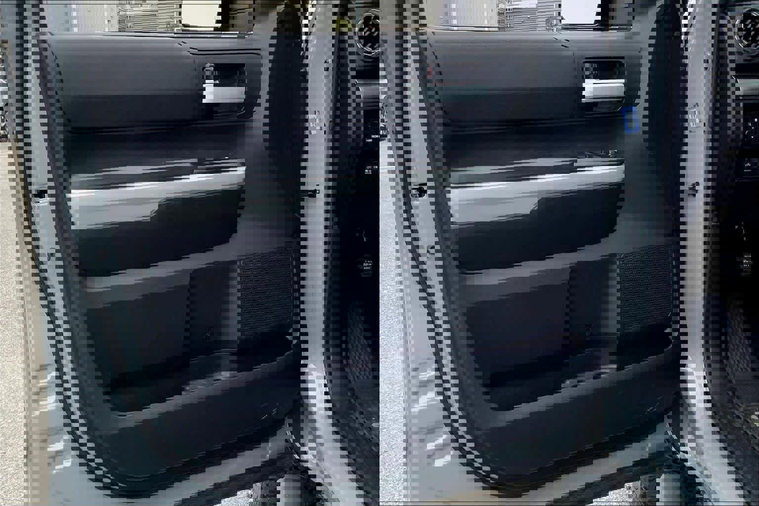 Used 2020 Toyota Tundra SR5 w/ SR5 Leather Package image 21