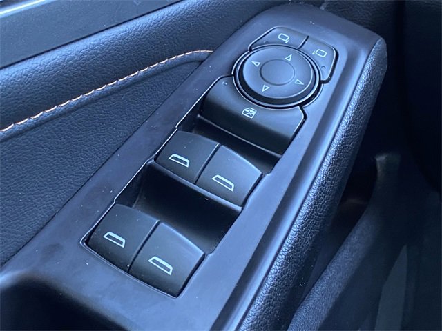 Used 2020 Chevrolet Traverse LS image 16