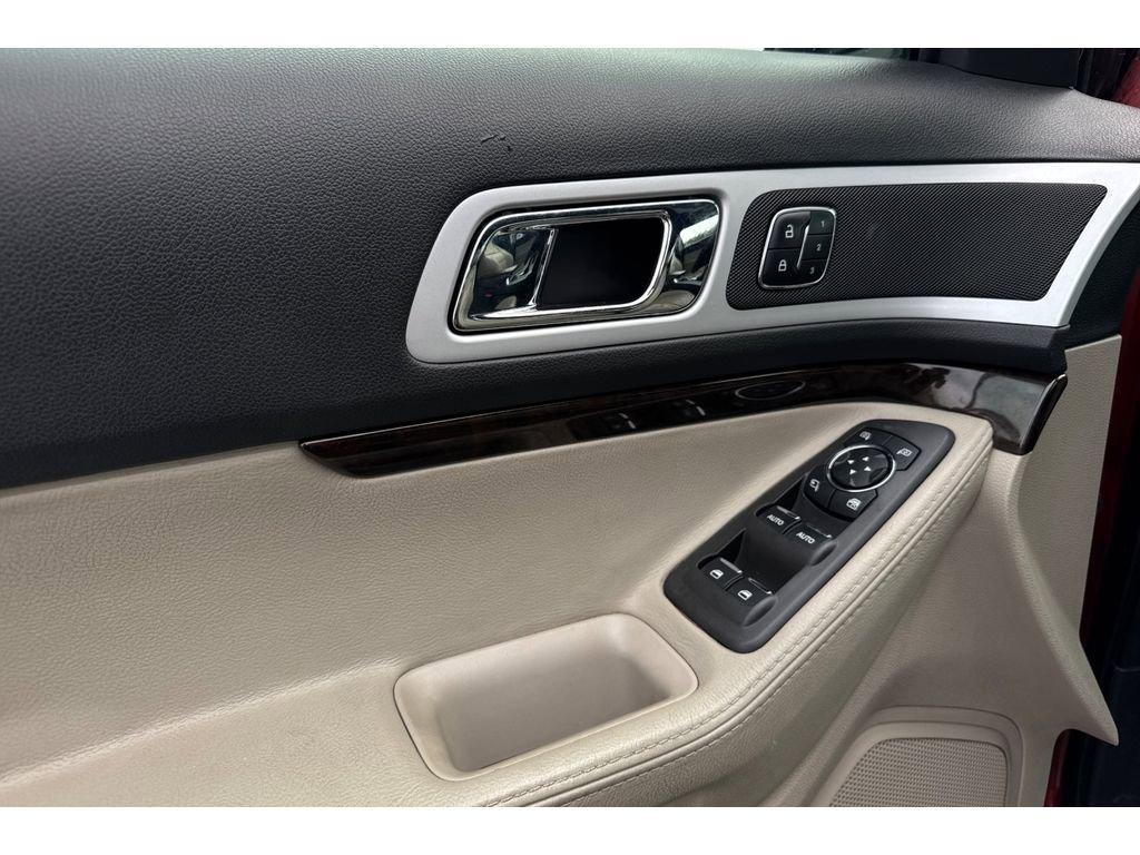 Used 2015 Ford Explorer Limited w/ Equipment Group 302A image 11