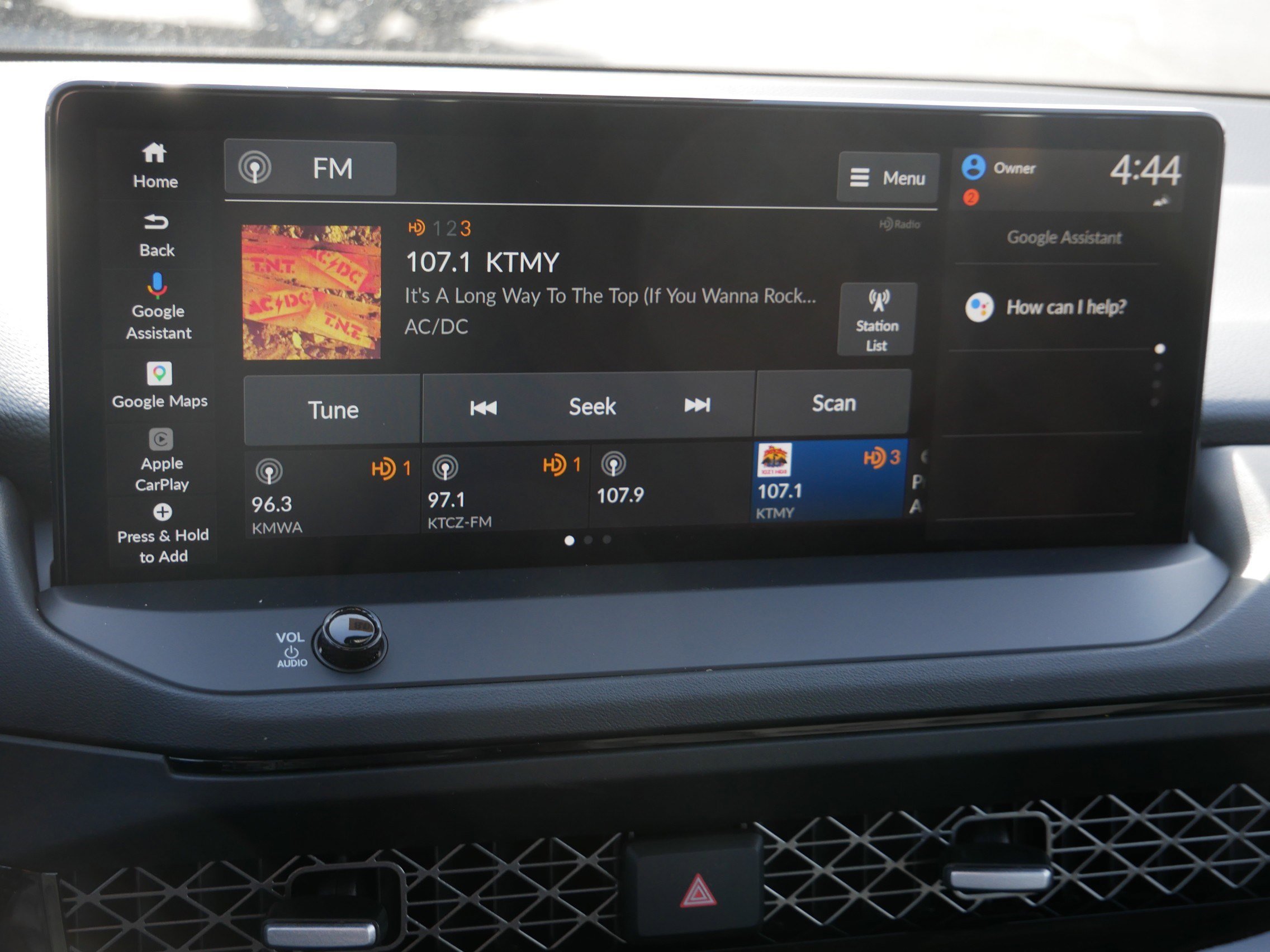 New 2026 Honda Accord Touring image 18