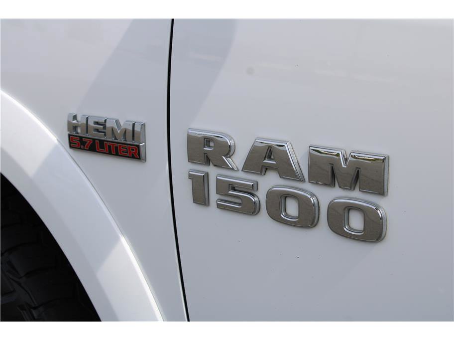 Used 2015 RAM 1500 Laramie w/ Convenience Group image 37