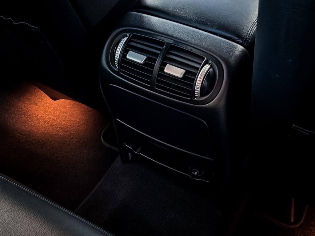Used 2010 Porsche Cayenne AWD/4WD image 33