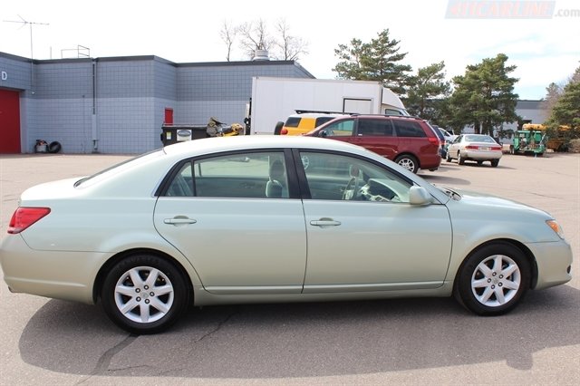 Used 2008 Toyota Avalon XL FWD image 36