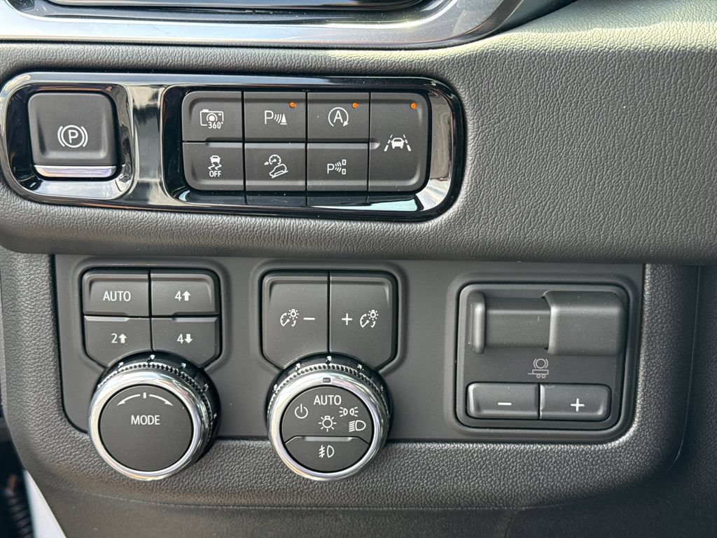 New 2026 GMC Yukon XL Denali w/ Denali Reserve Package AWD/4WD image 20