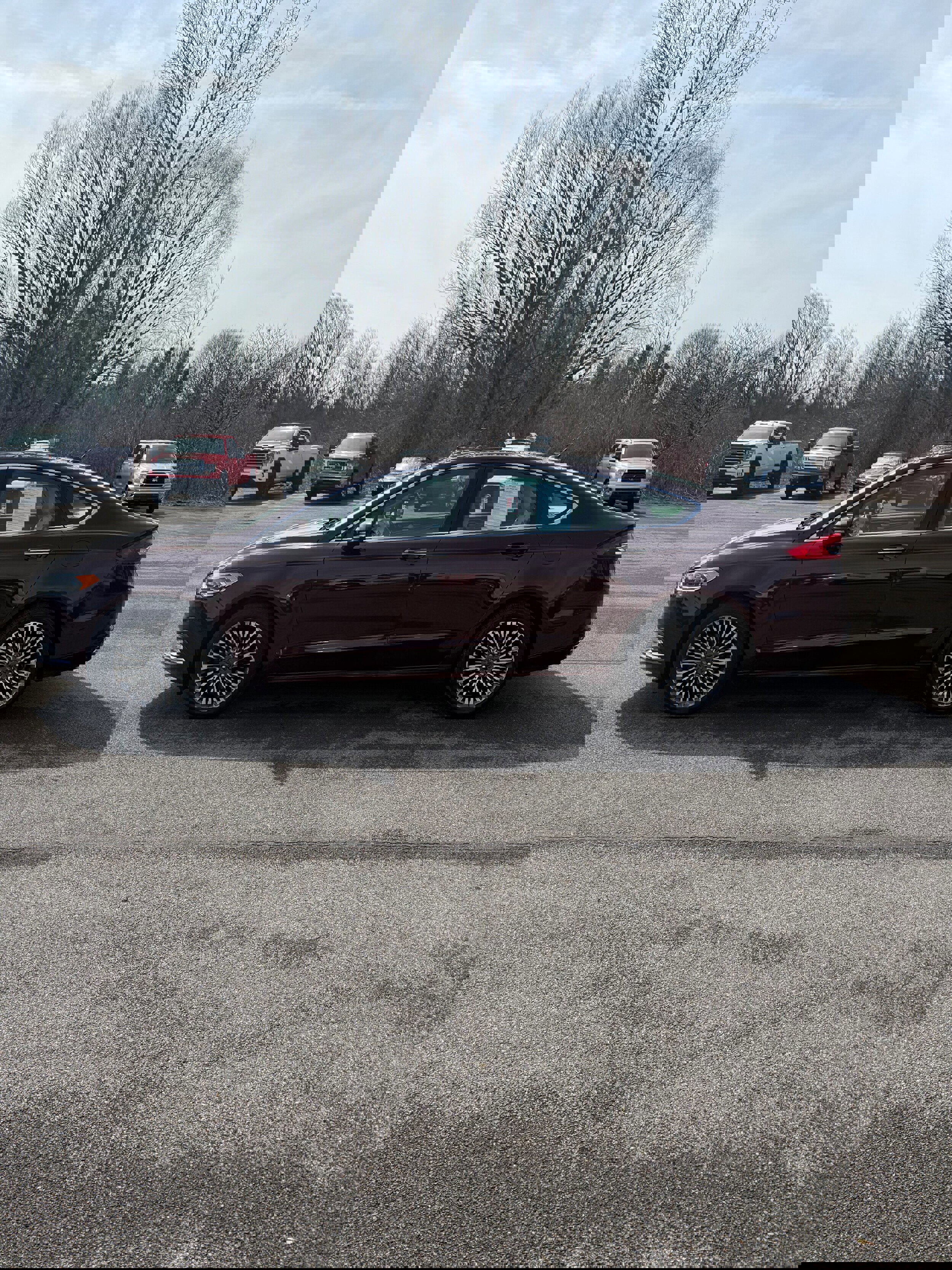 Used 2017 Ford Fusion SE image 3