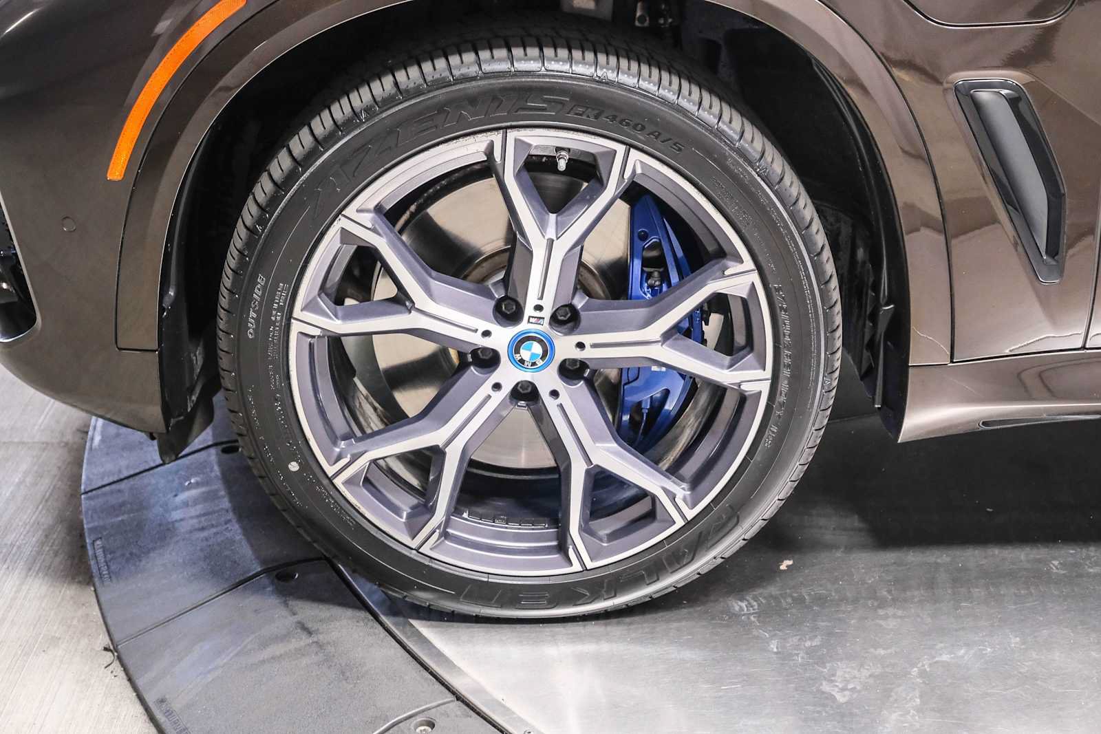 Used 2022 BMW X5 xDrive45e AWD/4WD image 10