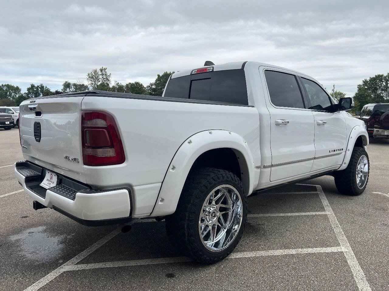 Used 2019 RAM 1500 Limited image 6