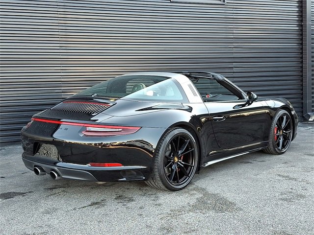 Used 2017 Porsche 911 Targa 4S image 7