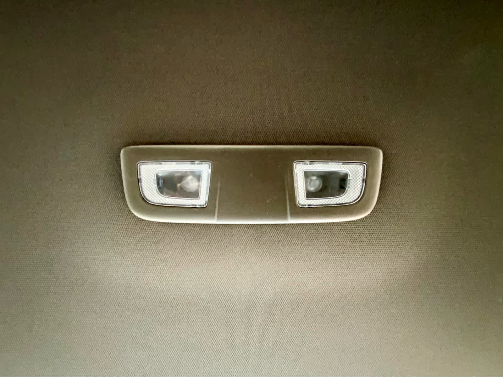 Used 2022 Chevrolet Silverado 1500 LTZ w/ LTZ Premium Package image 65