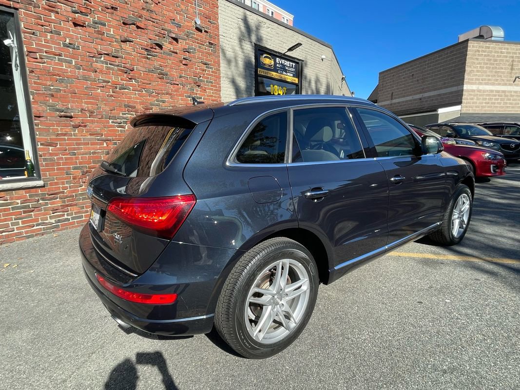Used 2016 Audi Q5 2.0T Premium Plus w/ Technology Package image 4