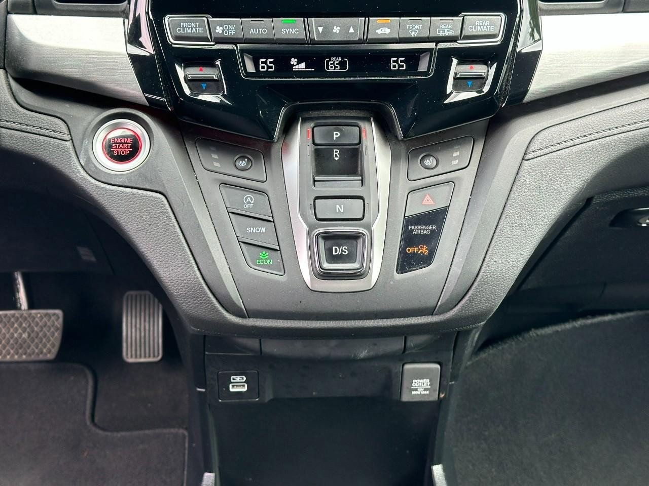 Certified 2024 Honda Odyssey Sport image 17