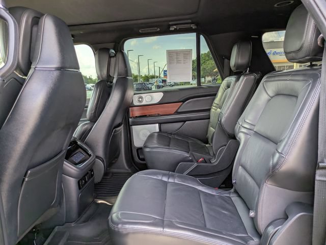 Used 2022 Lincoln Navigator L Reserve AWD/4WD image 14