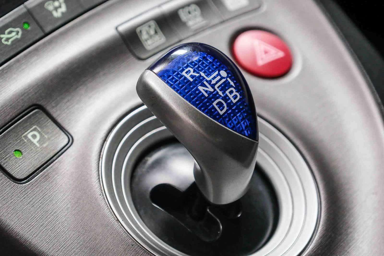 Used 2015 Toyota Prius Five FWD image 26