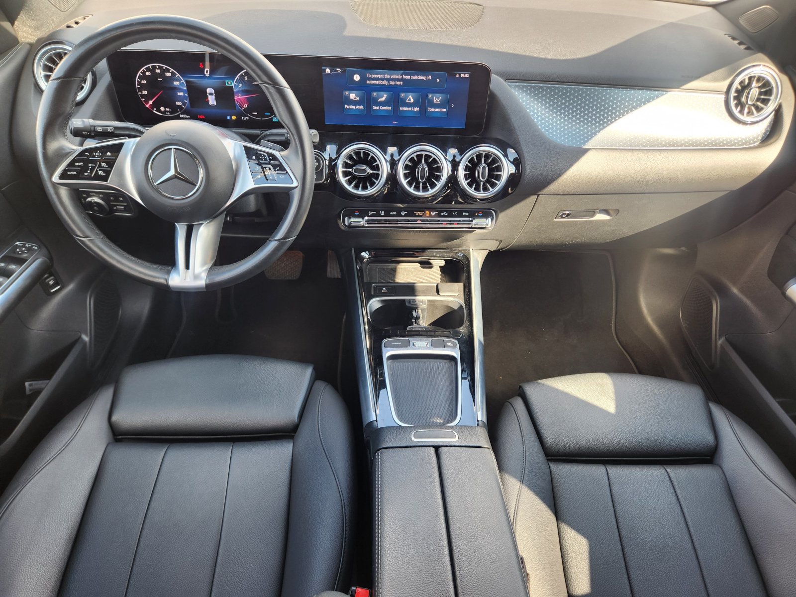 Used 2025 Mercedes-Benz GLA 250 image 29