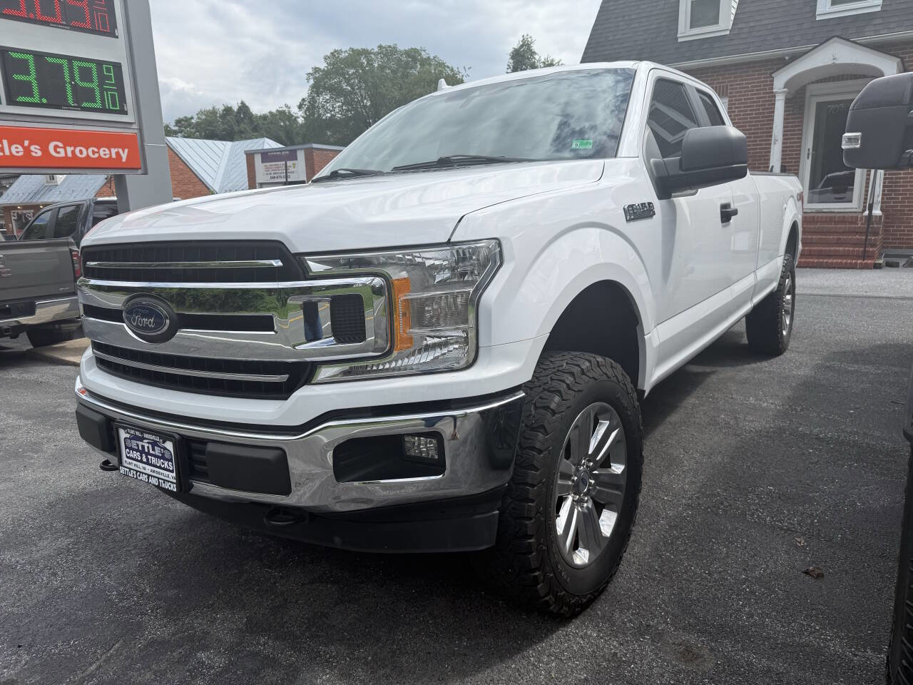 Used 2020 Ford F150 XL w/ Equipment Group 101A Mid image 2
