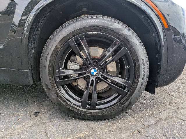 Used 2018 BMW X5 xDrive40e AWD/4WD image 22