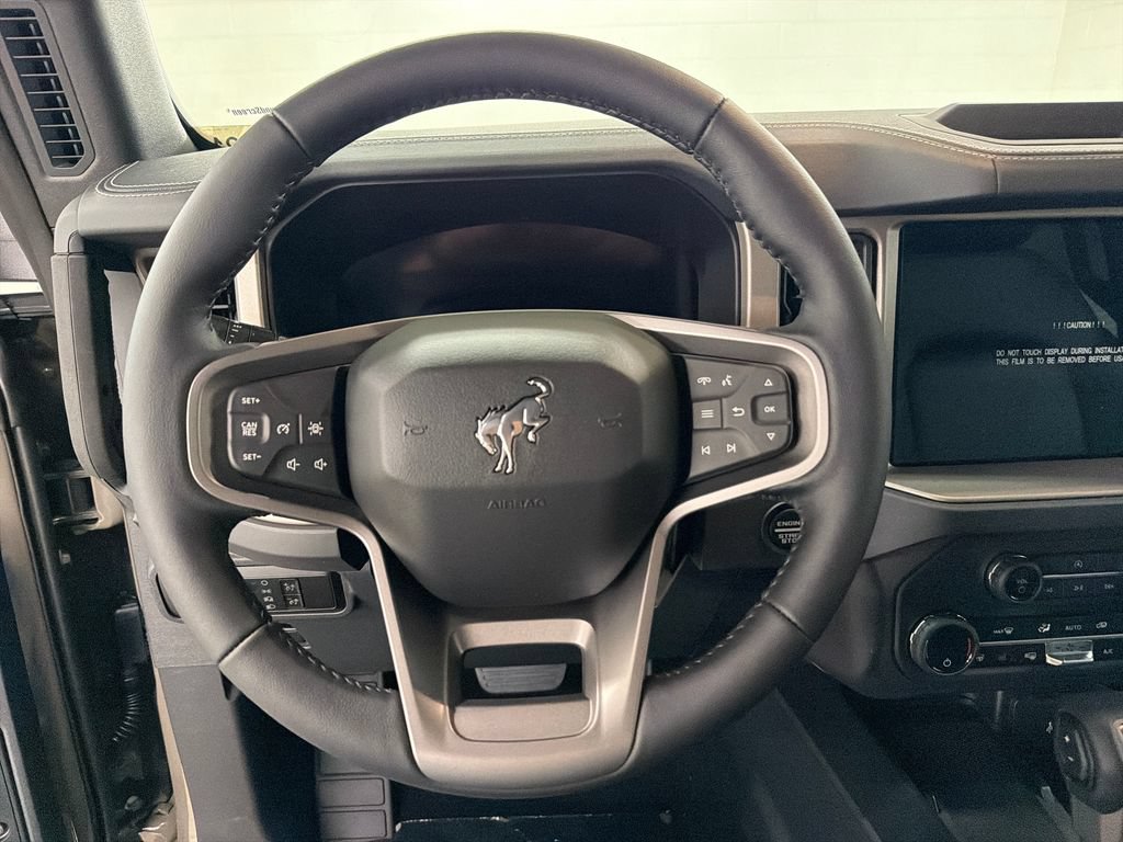 New 2026 Ford Bronco Outer Banks AWD/4WD image 17