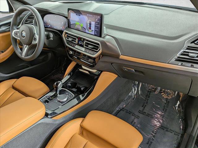 Used 2025 BMW X4 xDrive30i w/ Premium Package image 25