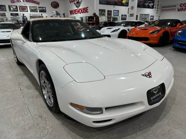 Used 2001 Chevrolet Corvette Convertible w/ Preferred Equipment Group2 image 4