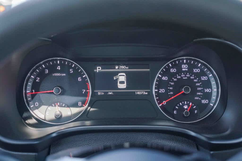 Certified 2024 Kia Forte LXS w/ LXS Technology Package FWD image 23