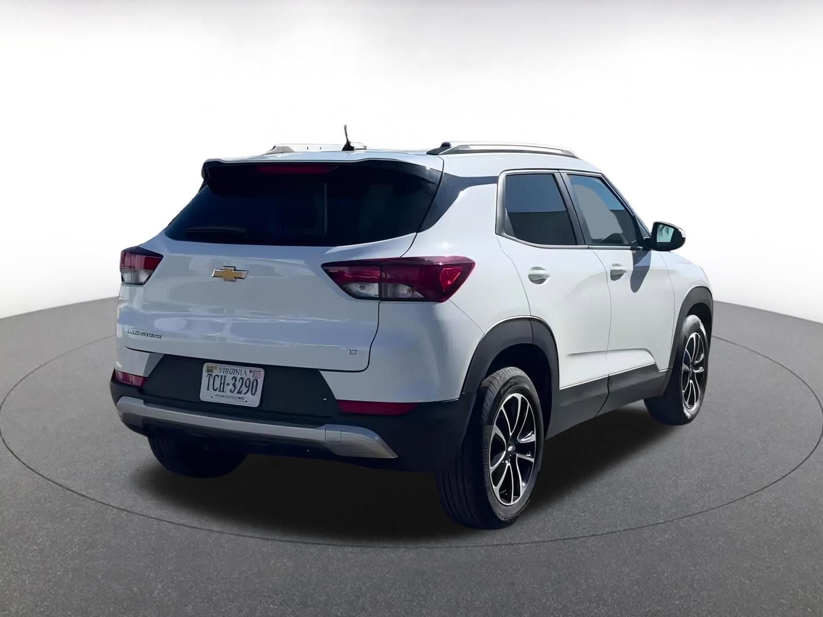 Used 2025 Chevrolet TrailBlazer LT image 14