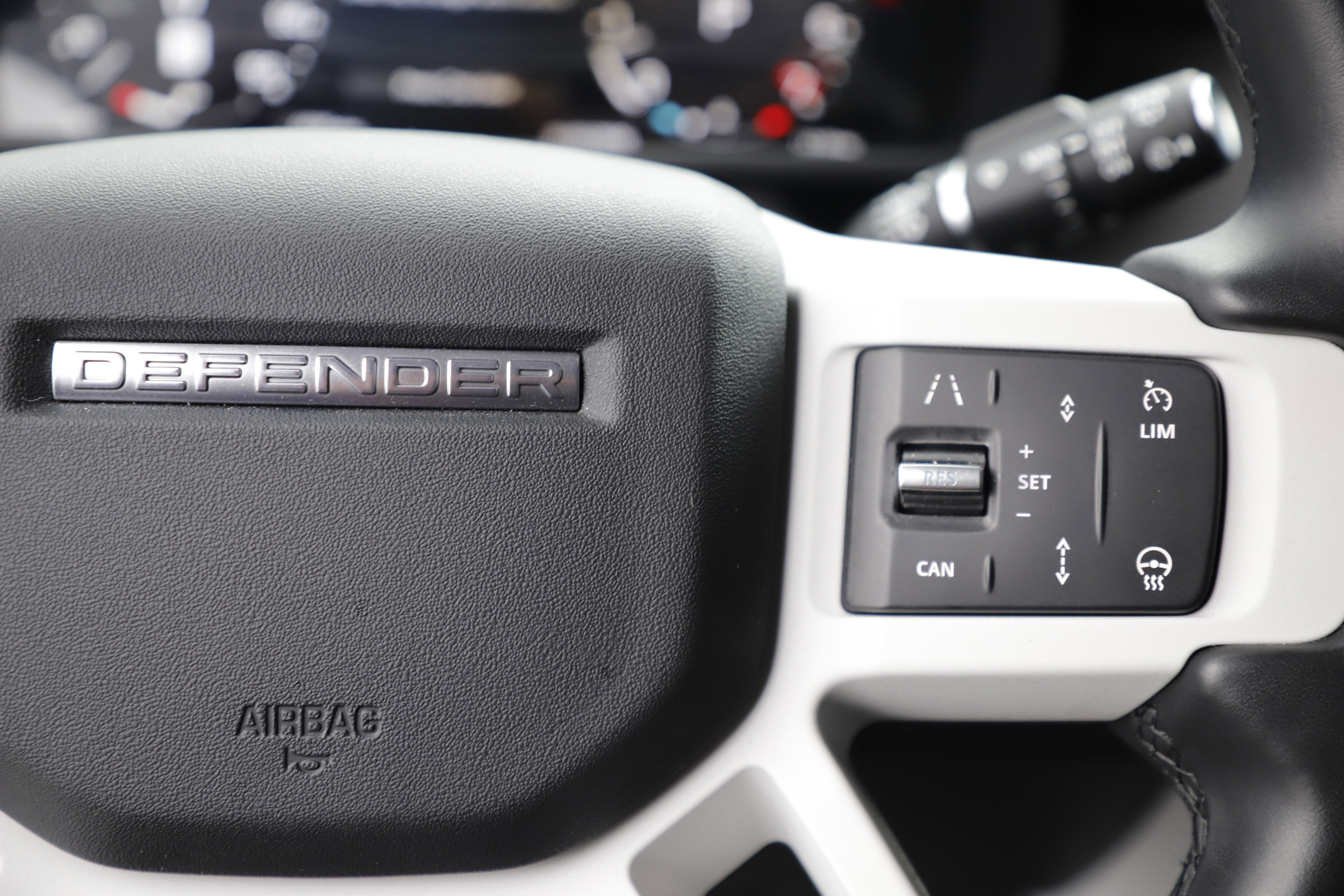 Certified 2025 Land Rover Defender 110 S image 27