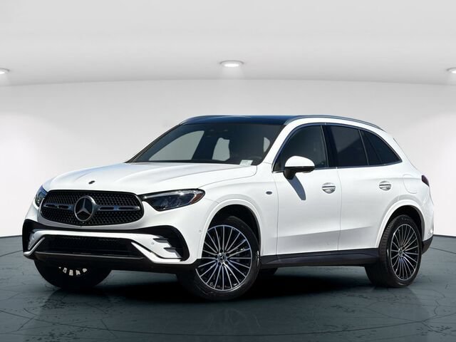 Used 2025 Mercedes-Benz GLC 350e 4MATIC image 2