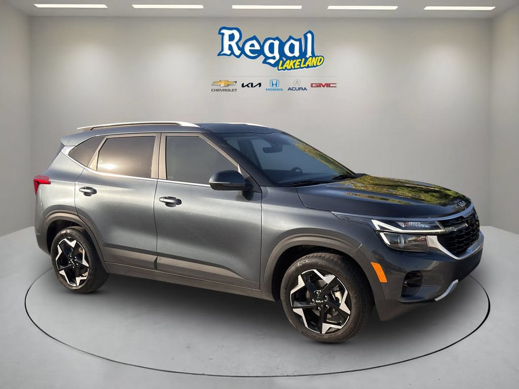 Certified 2024 Kia Seltos EX