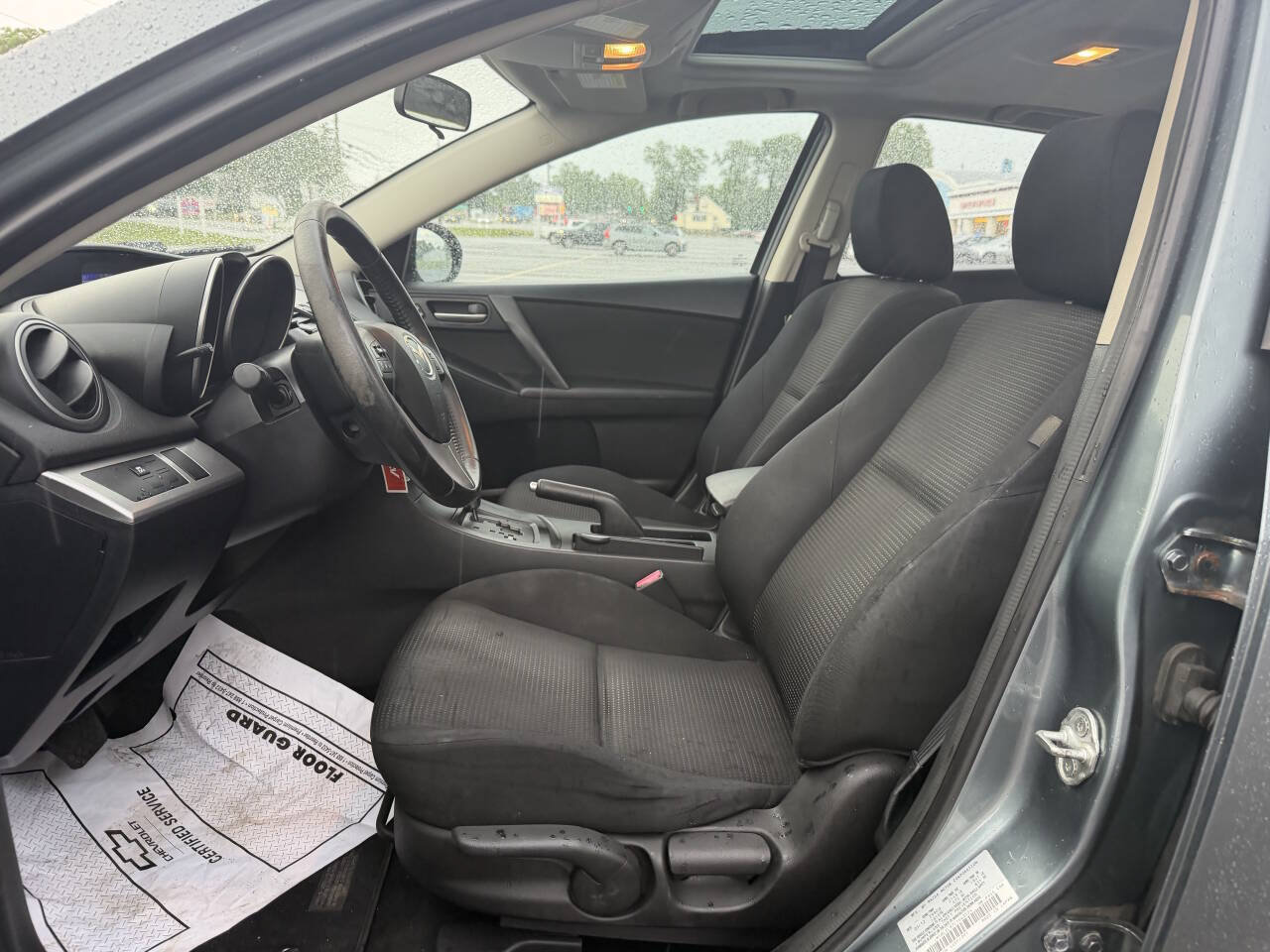Used 2012 MAZDA MAZDA3 i Touring FWD image 15