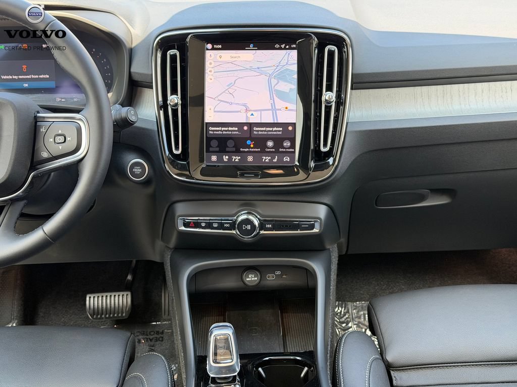 Used 2026 Volvo XC40 B5 Plus w/ Protection Package Premier AWD/4WD image 24