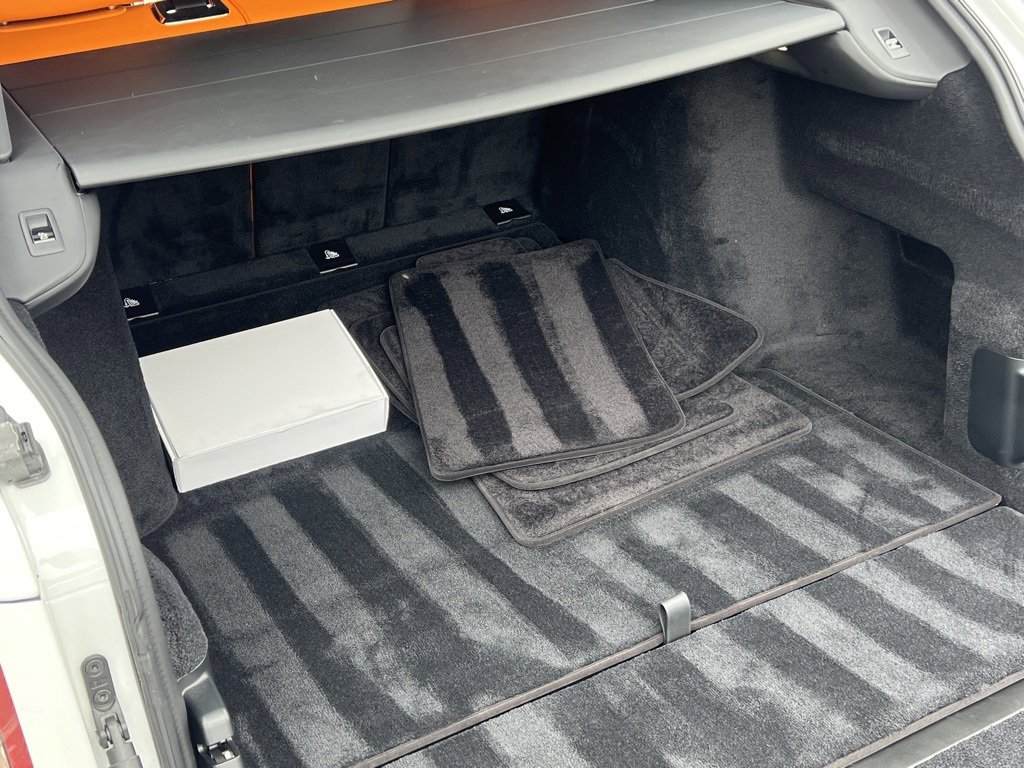 Used 2022 Rolls-Royce Cullinan image 24