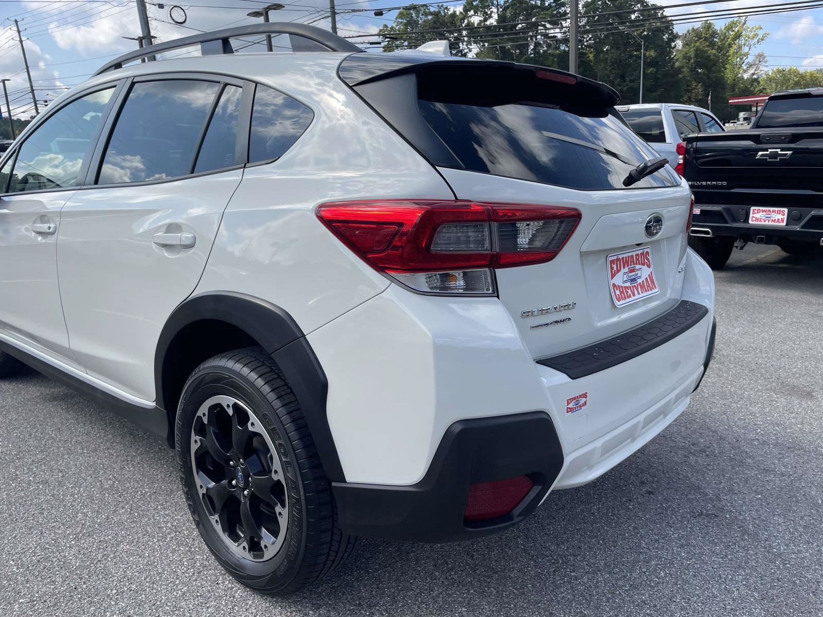 Used 2023 Subaru Crosstrek 2.0i Premium AWD/4WD image 31