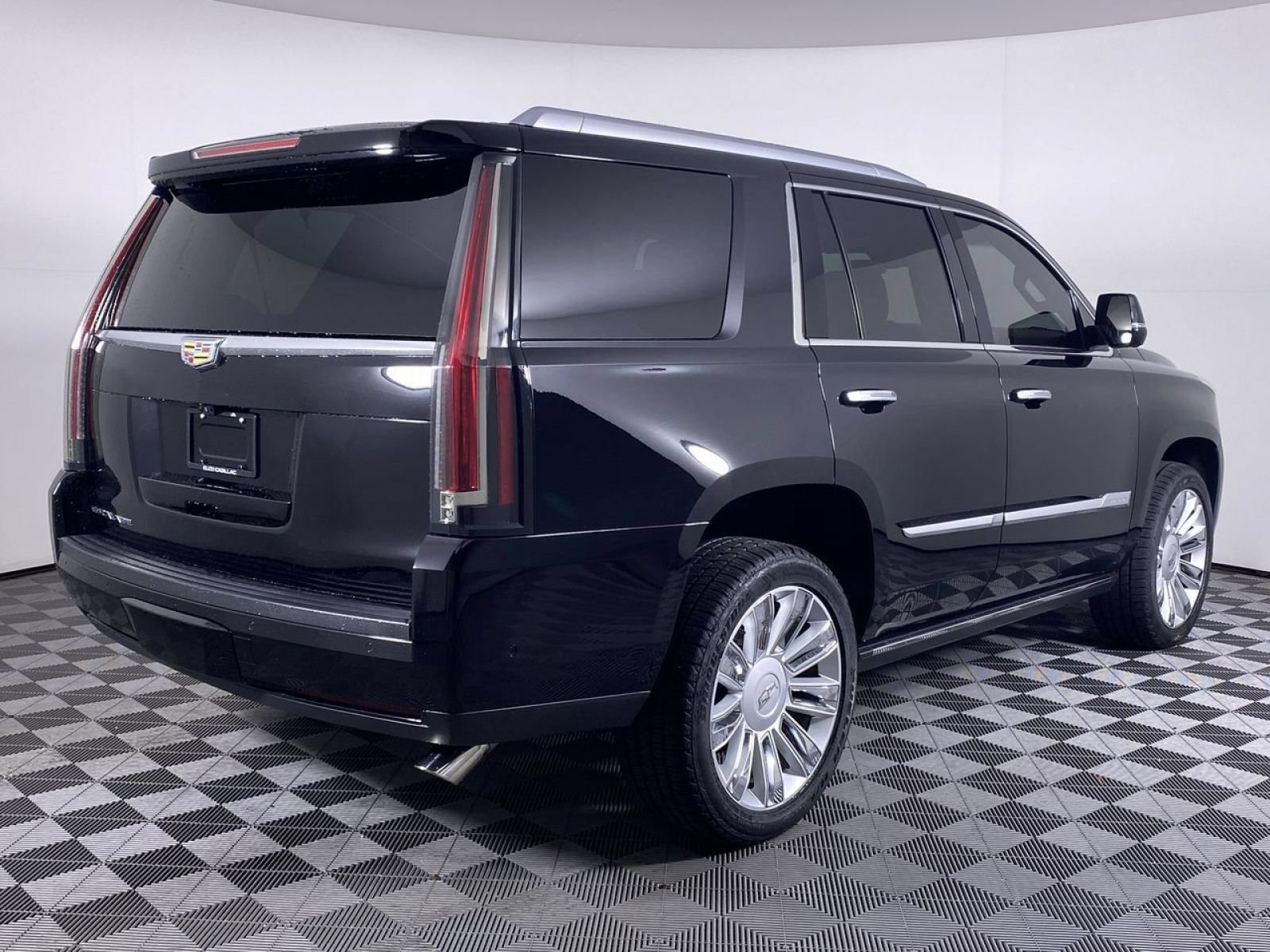 Certified 2020 Cadillac Escalade Platinum AWD/4WD image 22