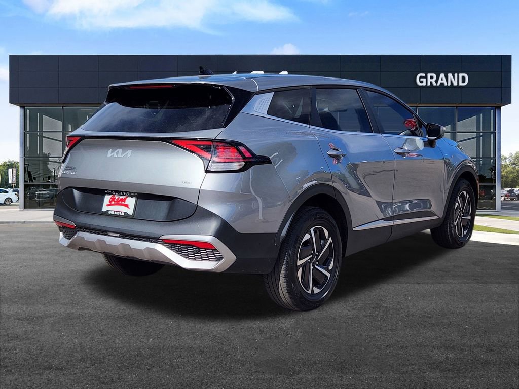 Certified 2023 Kia Sportage LX image 8