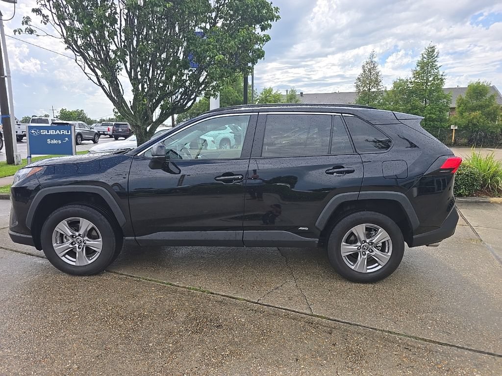 Used 2024 Toyota RAV4 LE AWD/4WD video 2
