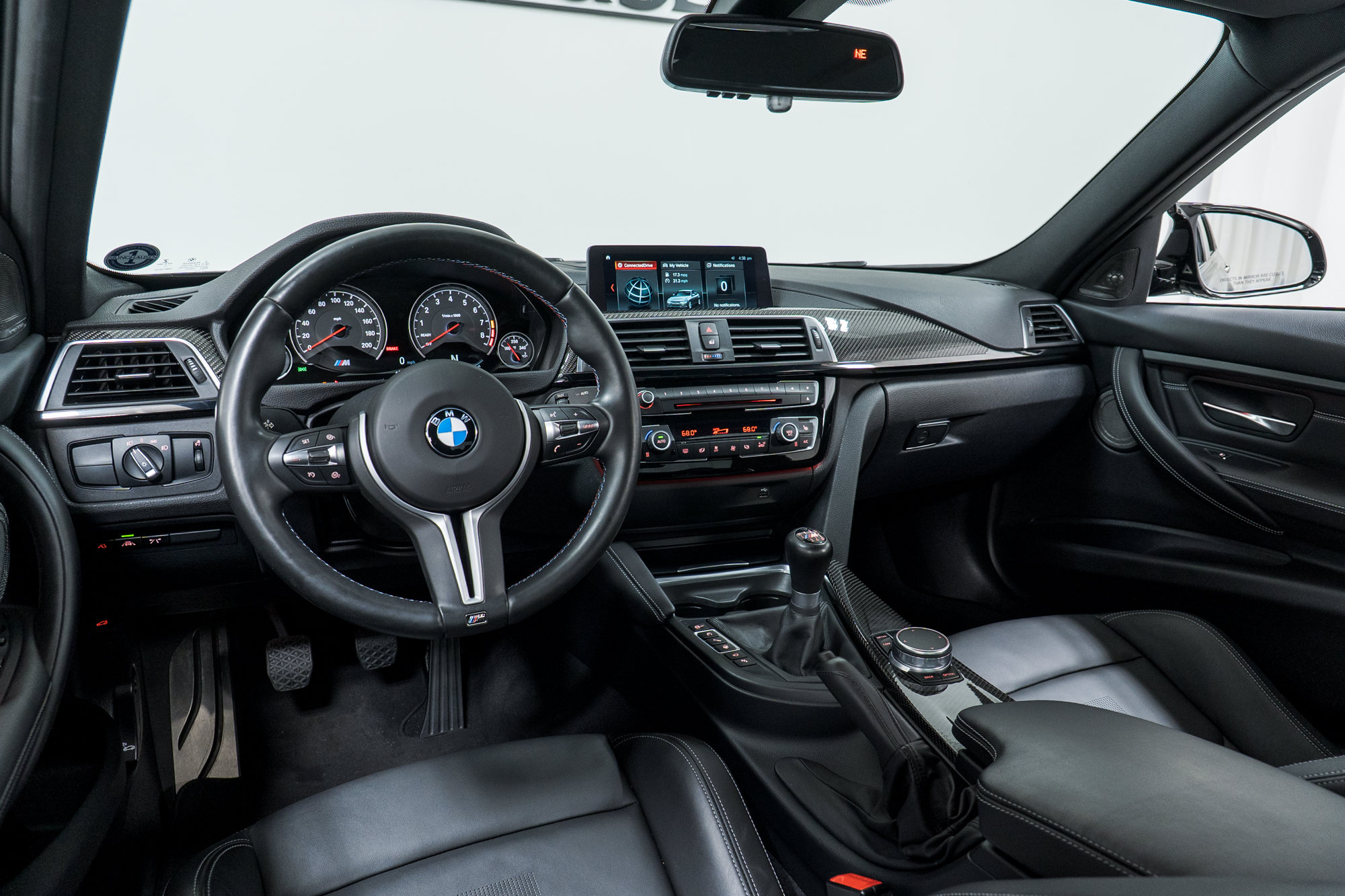 Used 2018 BMW M3 RWD image 17