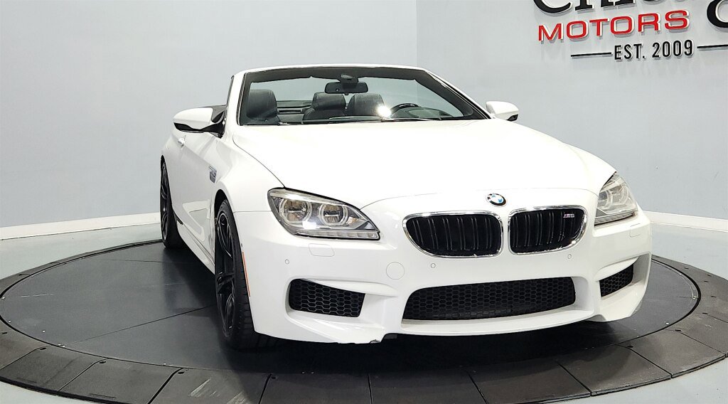 Used 2013 BMW M6 Convertible RWD image 2