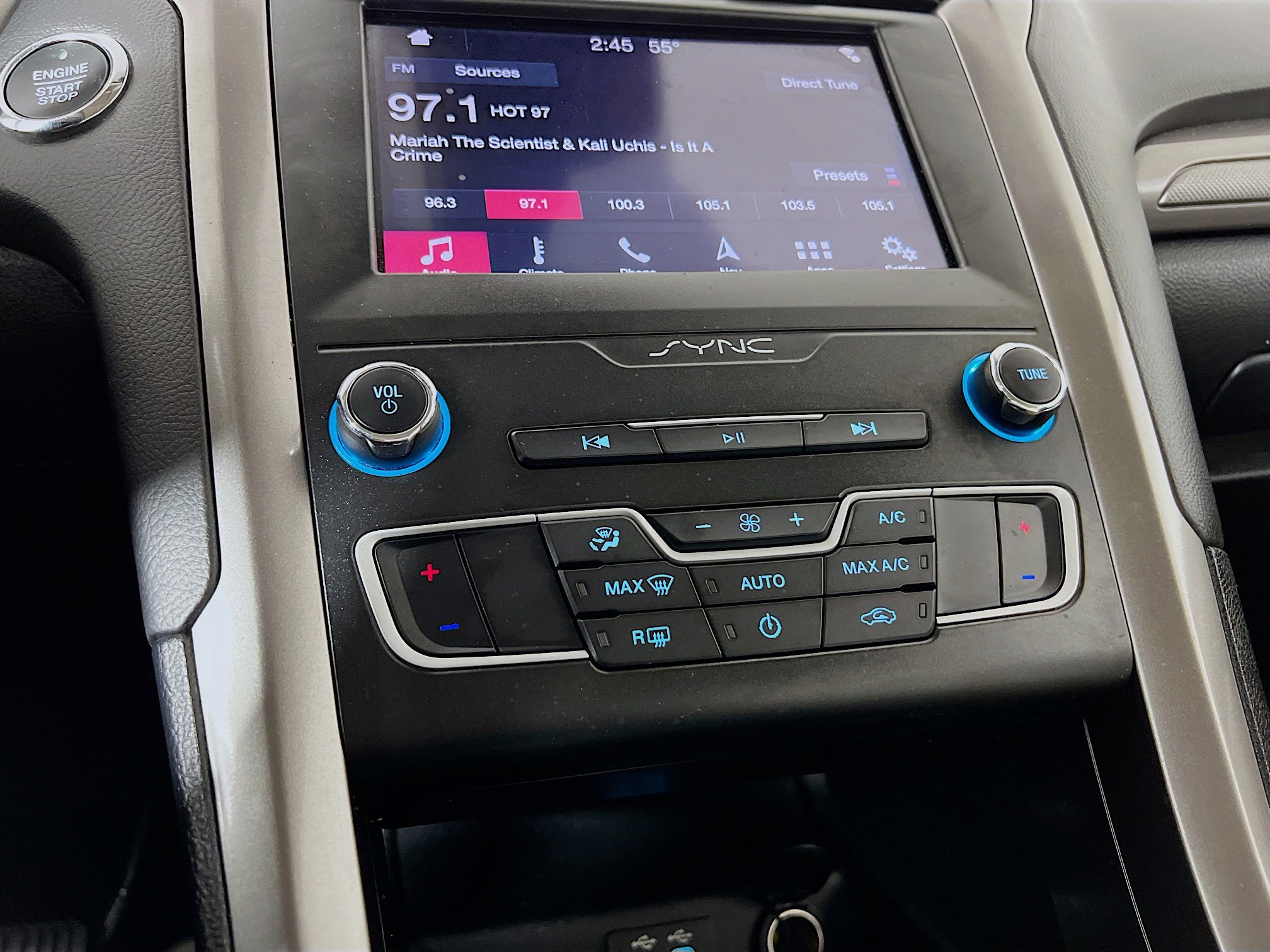 Used 2019 Ford Fusion S FWD image 16