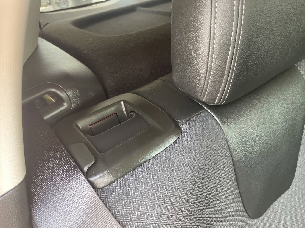 Used 2021 Buick Encore GX Select w/ Sport Touring Package FWD image 23