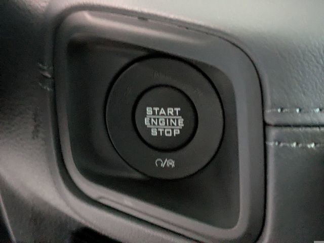 New 2026 Jeep Gladiator Mojave w/ Technology Group image 22