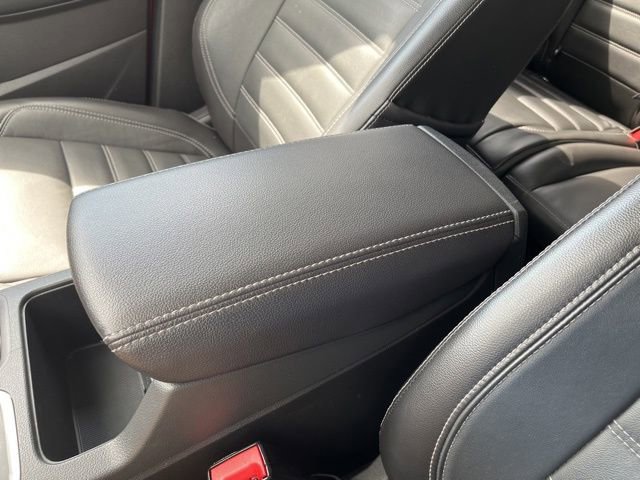 Used 2017 Ford Escape SE w/ SE Leather Comfort Package image 29