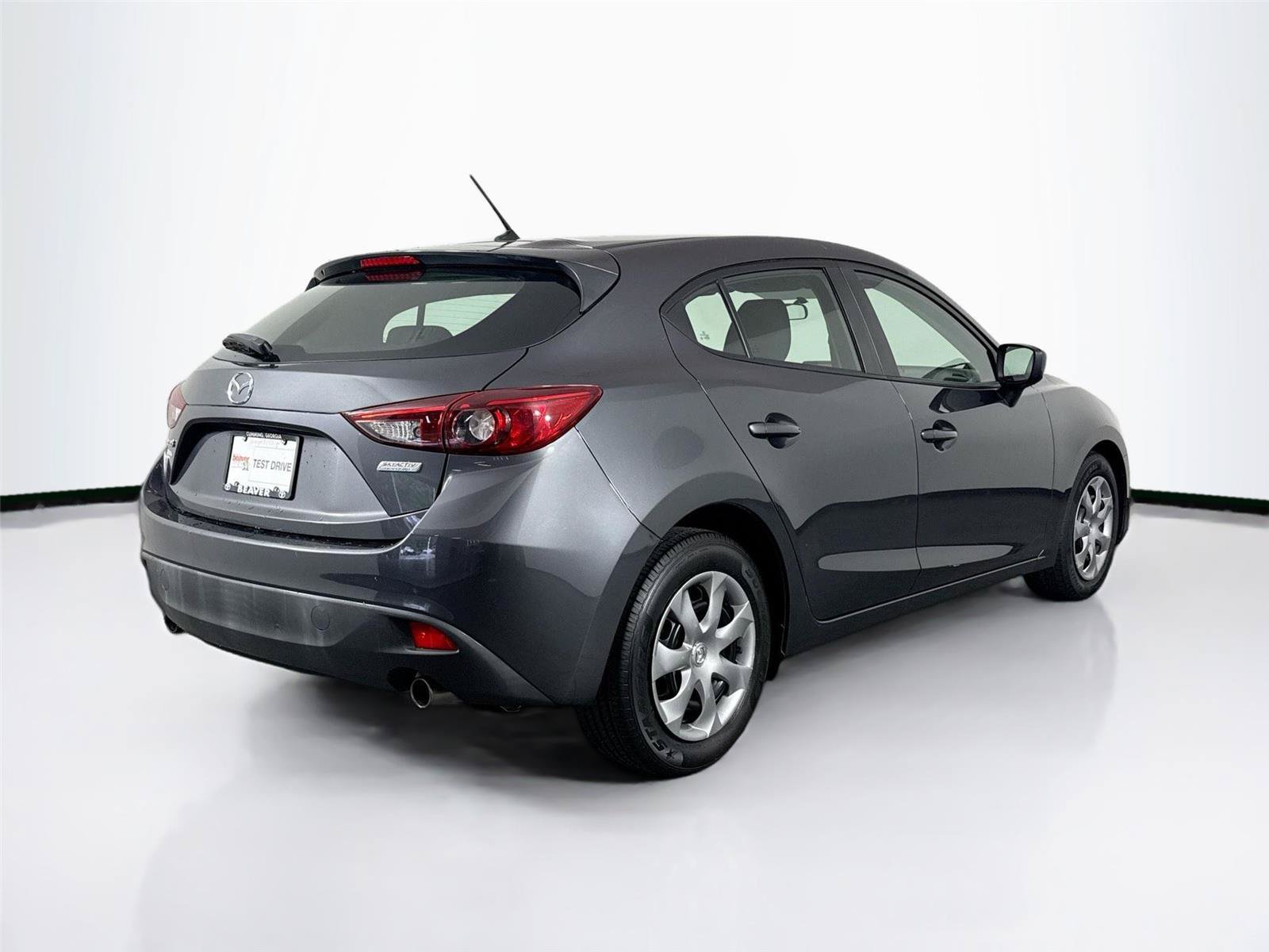 Used 2015 MAZDA MAZDA3 i Sport FWD image 2
